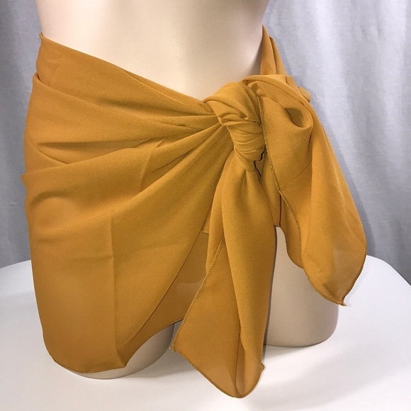 Zuliana Sarong Made in USA - Picture 1 of 3